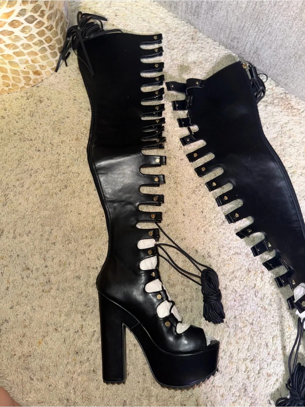 NWT Nelly Bernal “Anarchy” Thigh-High Platform Boots – Size 8